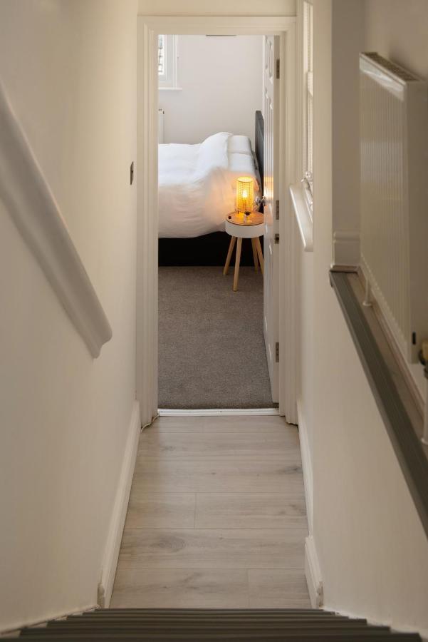 Apartment Newly Renovated Modern
